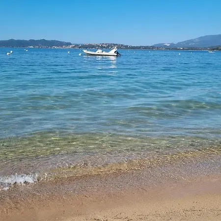 Fiori Di Cala Rossa Tres Beau Au Sein D'une Hoteliere Avec Piscine Et Cala Rossa A 600m Apartmán