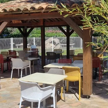 Fiori Di Cala Rossa Tres Beau Au Sein D'une Hoteliere Avec Piscine Et Cala Rossa A 600m Lecci