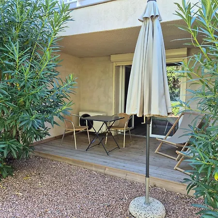 Fiori Di Cala Rossa Tres Beau Au Sein D'une Hoteliere Avec Piscine Et Cala Rossa A 600m Daire