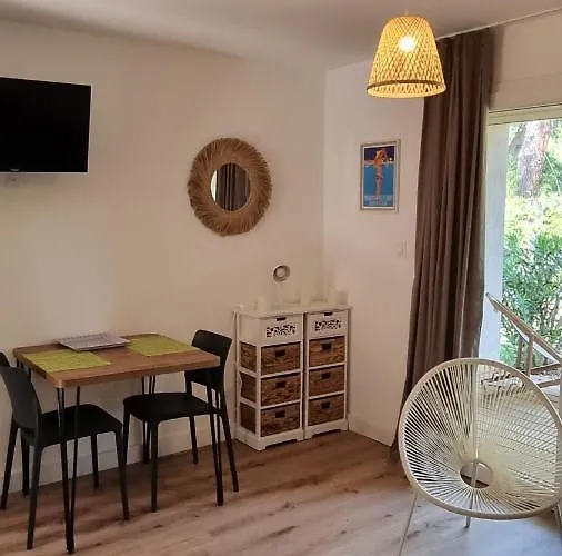 Fiori Di Cala Rossa Tres Beau Au Sein D'une Hoteliere Avec Piscine Et Cala Rossa A 600m *