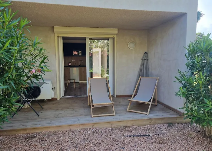 Fiori Di Cala Rossa Tres Beau Au Sein D'une Hoteliere Avec Piscine Et Cala Rossa A 600m *