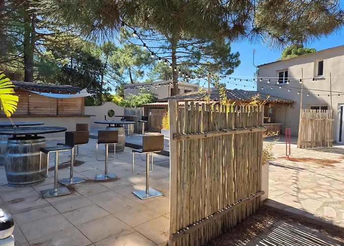 Fiori Di Cala Rossa Tres Beau Au Sein D'une Hoteliere Avec Piscine Et Cala Rossa A 600m דירה לצ'י